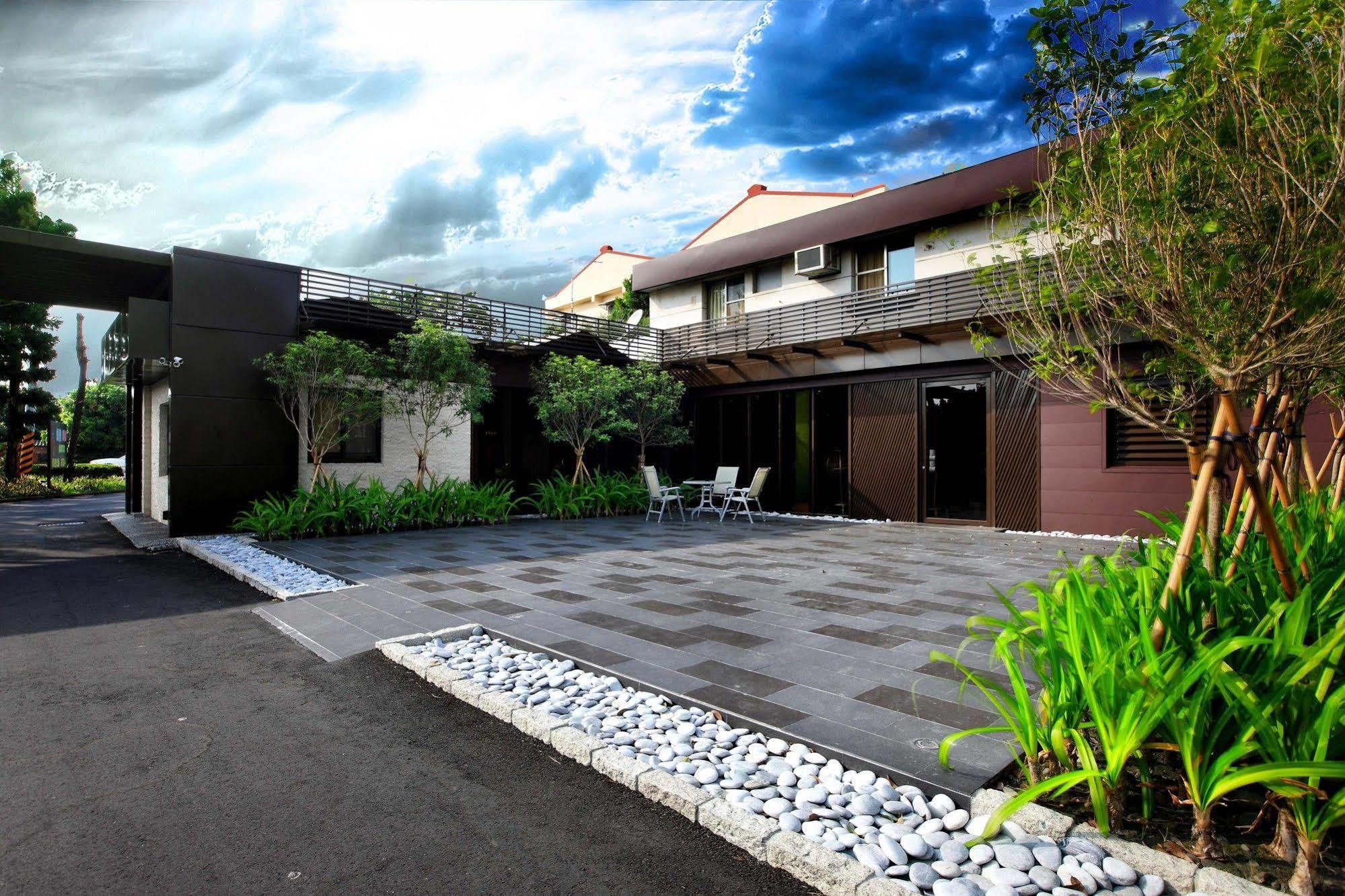ฮอลลีวูด โมเทล Motel Pitou ภายนอก รูปภาพ